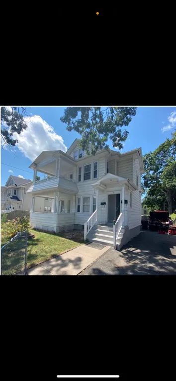 Building Photo - 2 Bedroom Apartment Available in Springfield, MA