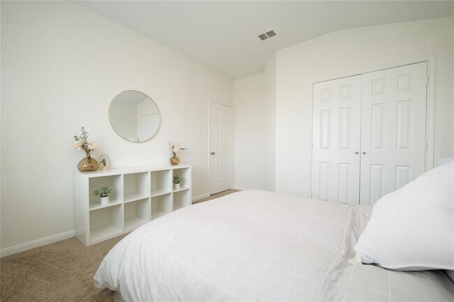 Building Photo - 1203 Lavender Shade Ct
