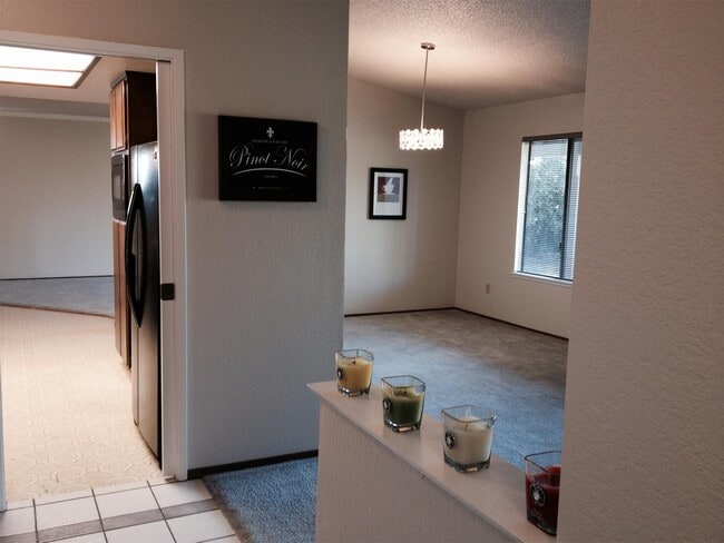 Building Photo - 6965 Amberwick Way