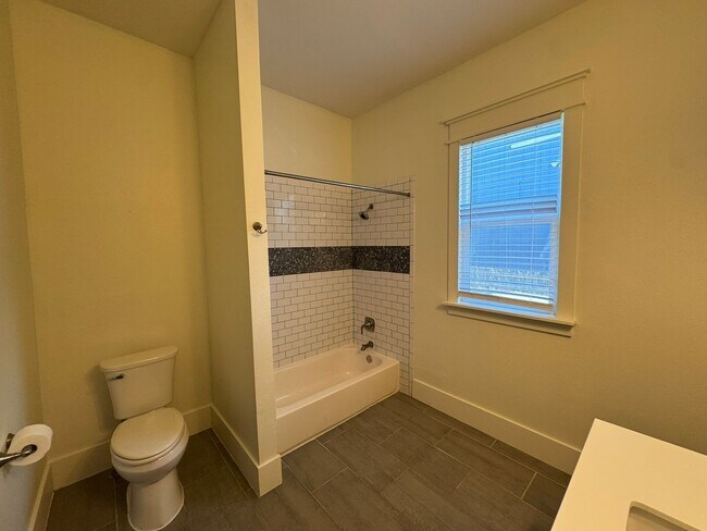 Building Photo - Ready For Move In - Beautifully Renovated Cottage Home in South San Antonio - Near Downtown SA