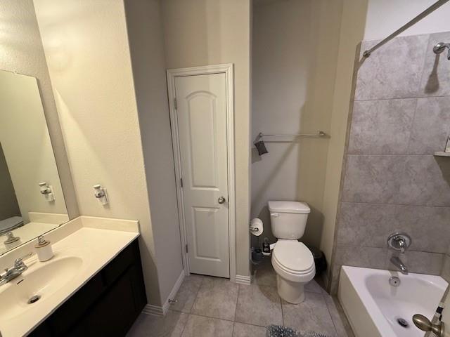 Building Photo - 505 Peregrine Way