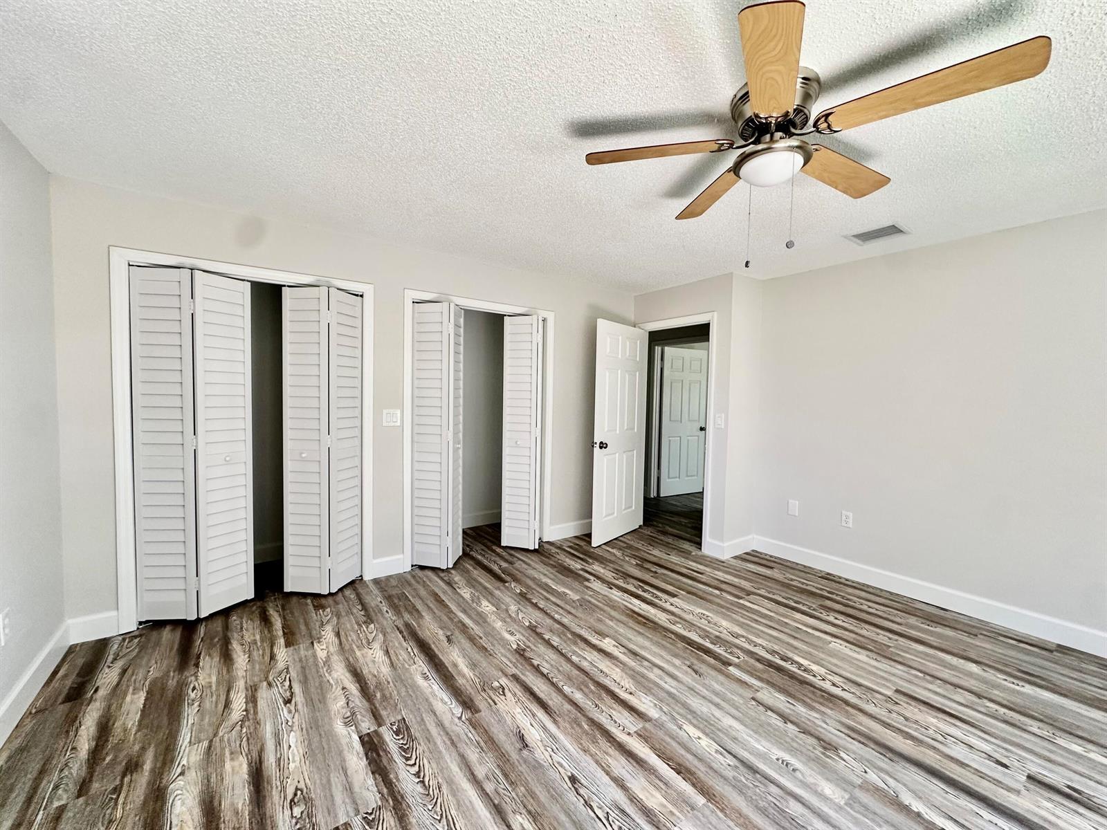 Building Photo - 6109 Tangelo Dr