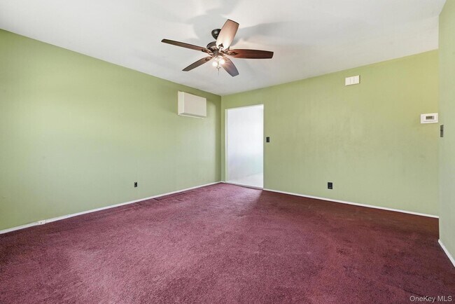 Building Photo - 144-10 256th St