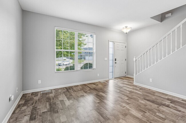 Building Photo - 15915 Filmore Cir