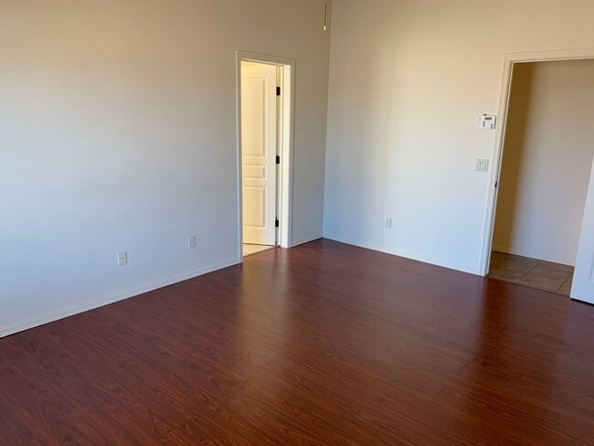 Building Photo - 4BD/2BA/2CG 1900 sf in Canyon de Flores subdivision, Sierra Vista, AZ