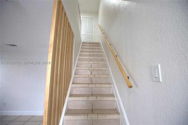 Building Photo - 6475 SW 129th Ave