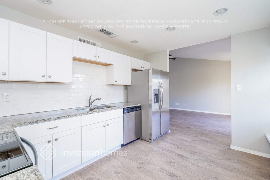 Building Photo - 4732 Scots Briar Ln