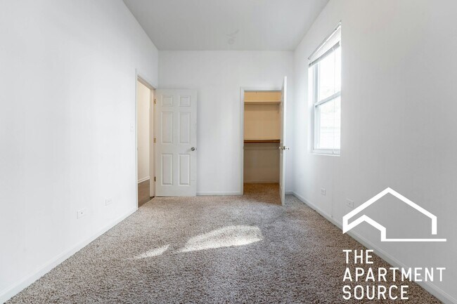 Building Photo - 2112 N Campbell Ave