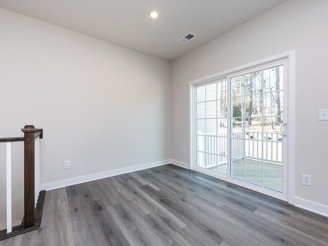 Building Photo - 431 Moondance Dr