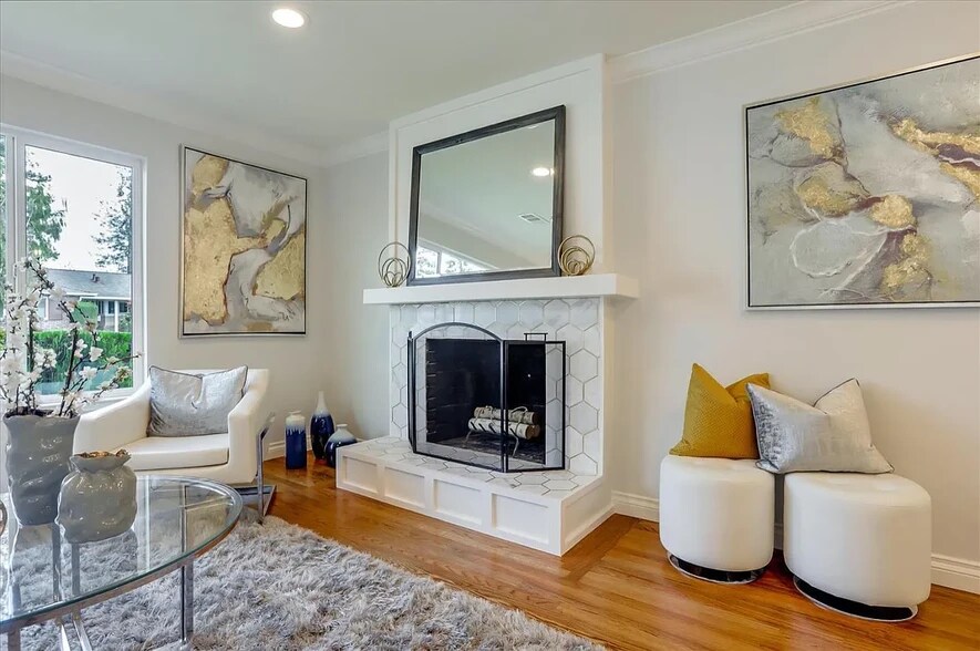 Building Photo - 992 Fairfield Ave