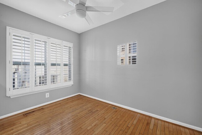 Building Photo - 13504 Hamlet Square Ct