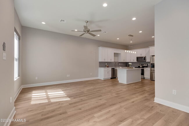Building Photo - 102 Canvasback Dr
