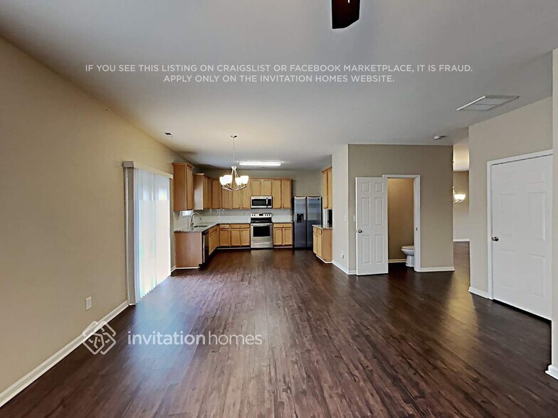 Building Photo - 7307 Lamplighter Close Dr