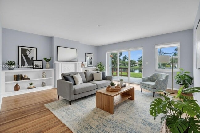 Building Photo - 392 Payne Dr