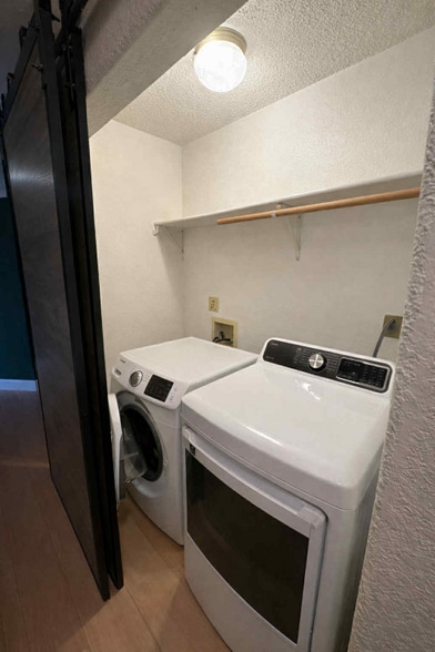 Building Photo - 83 Verbena Rd