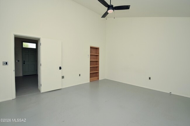 Building Photo - 143 W Simpson St