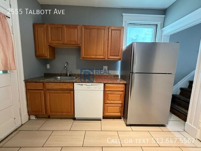 Building Photo - 2555 Talbott Ave