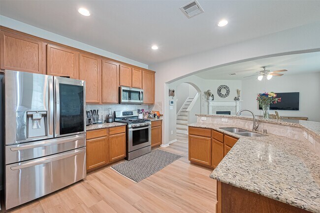 Building Photo - 20127 Graphite Canyon Ct