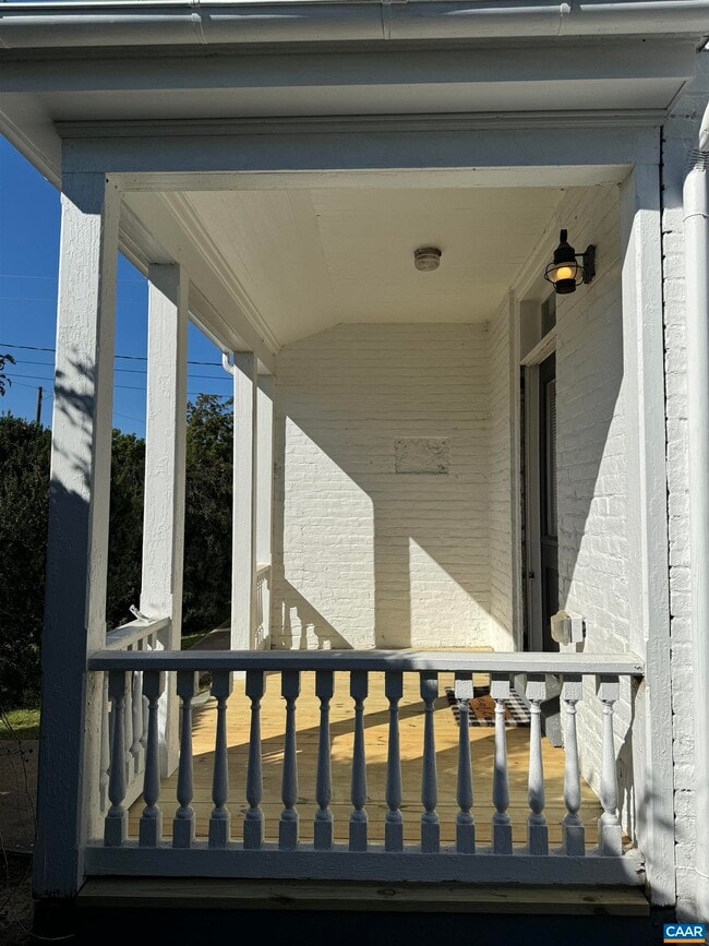 Building Photo - 510 N Main St