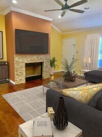 Building Photo - 10202 Forum Park Dr