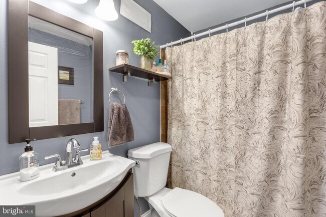 Building Photo - 1615 Cadwallader St