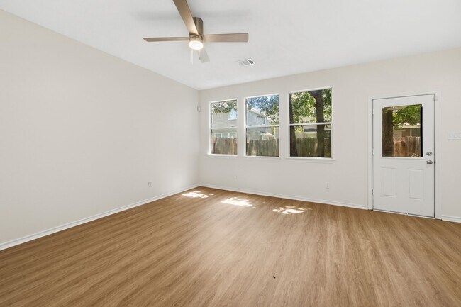 Building Photo - 17602 Bering Bridge Ln