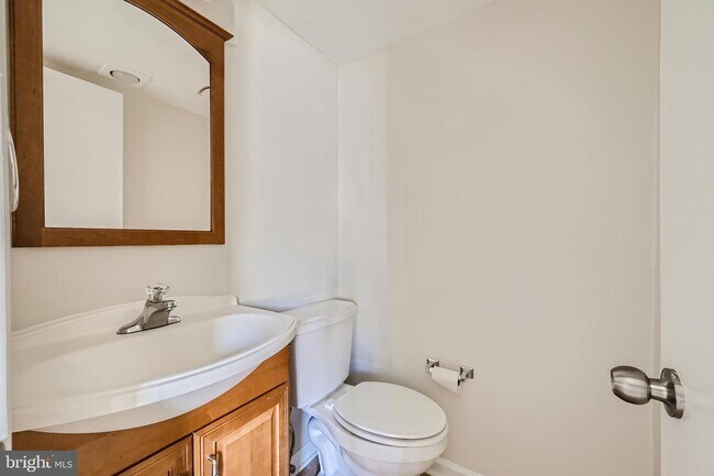 Building Photo - 15615 Plaid Dr