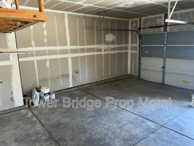 Building Photo - 3918 Ginko Way