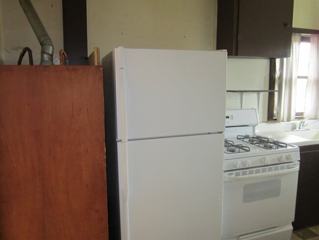 Building Photo - Wantland Duplex