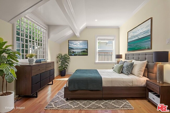 Building Photo - 555 S Westgate Ave