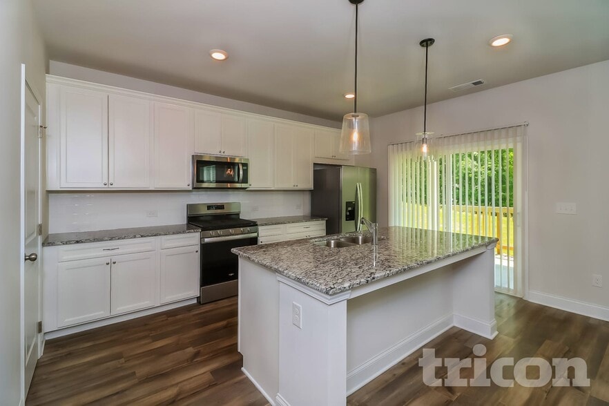 Building Photo - 73 Leyland Ct