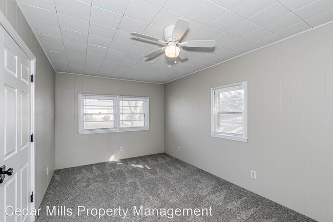 Building Photo - 2 br, 1 bath House - 119 E. Blake