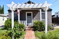 Building Photo - 629 W Culver Ave