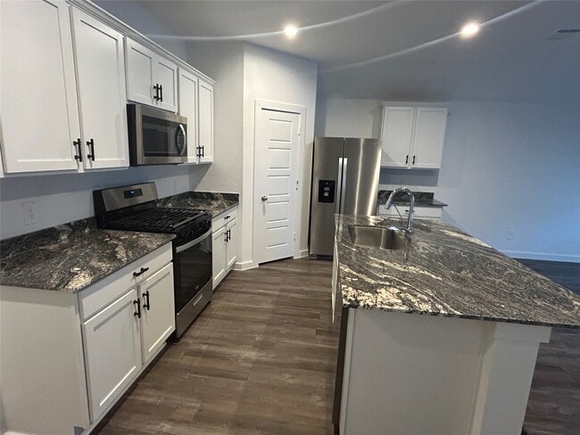 Building Photo - 1123 Sommerville Dr