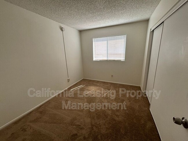 Building Photo - 44510 16th St E