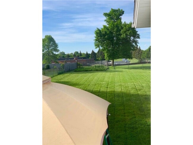 Building Photo - 13530 87th Ave N