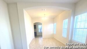 Building Photo - 823 Point Cove