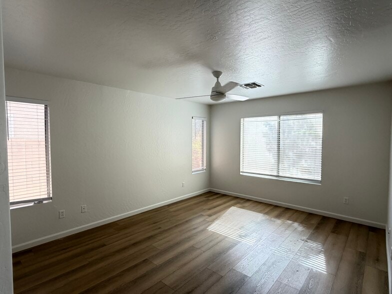 Building Photo - 2815 E Harwell Rd