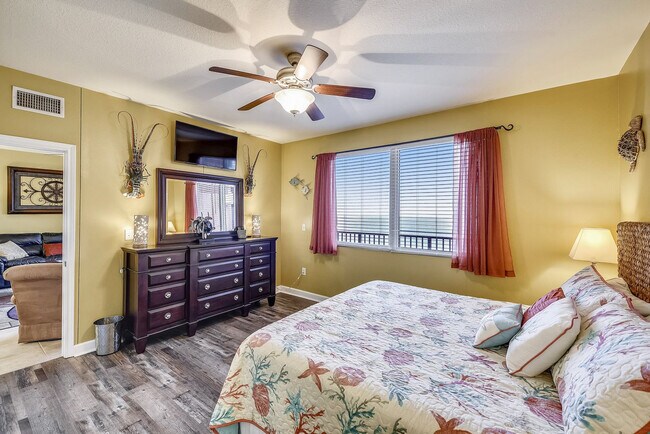 Building Photo - 104 Gulfside Ct
