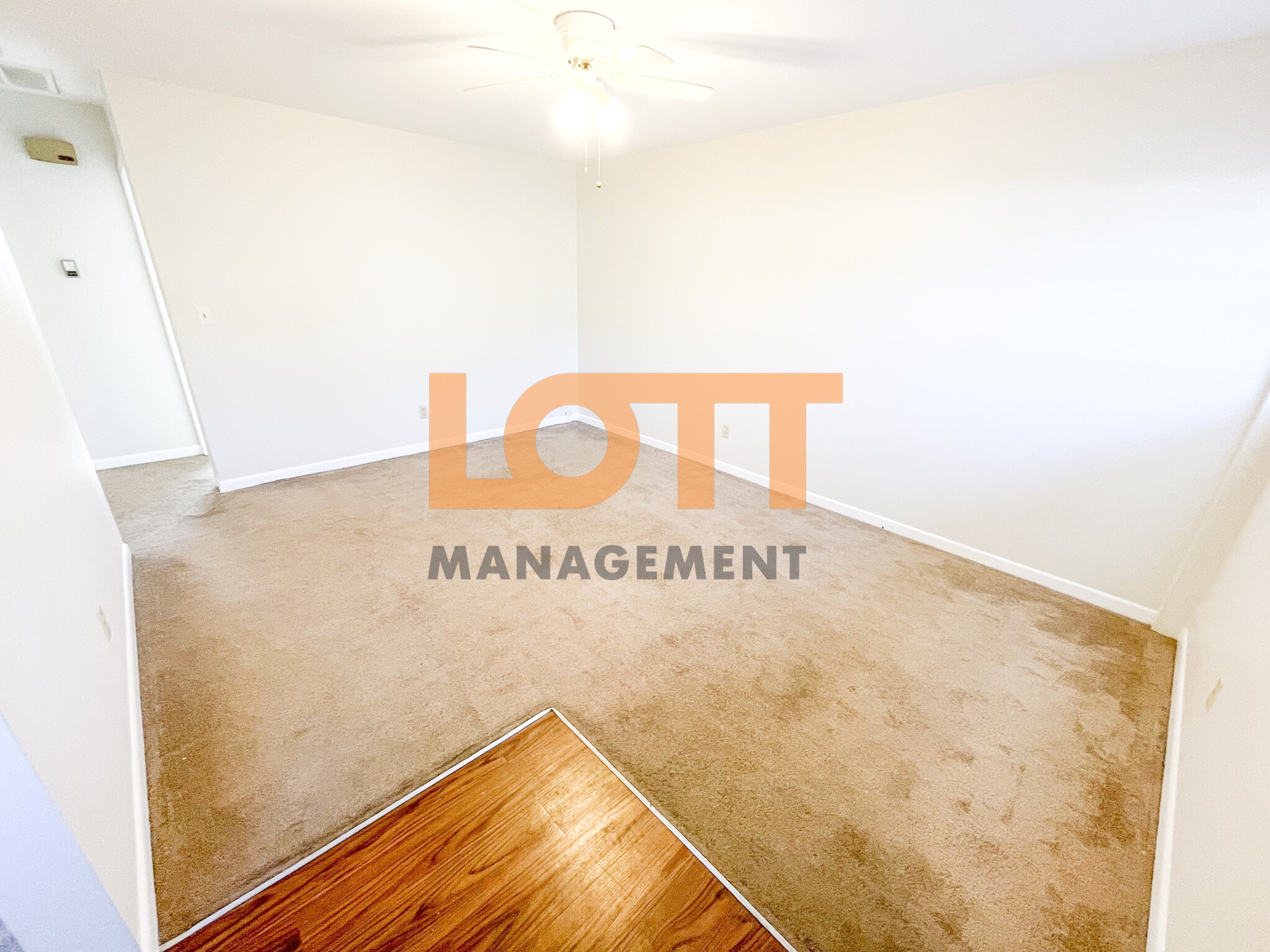 Building Photo - 2404 E Lee Rd