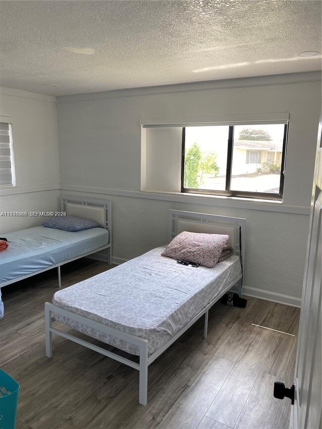 Building Photo - 8531 SW 16th Terrace