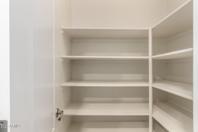 Building Photo - 4382 E Selena Dr