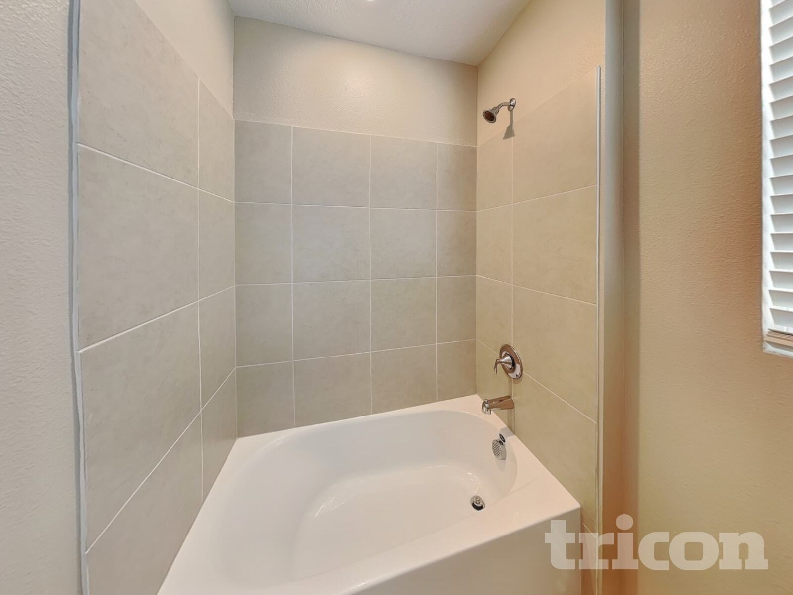 Building Photo - 733 Honeyrock St