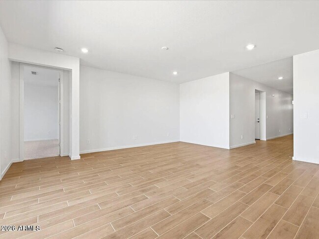 Building Photo - 7760 N 78th Dr