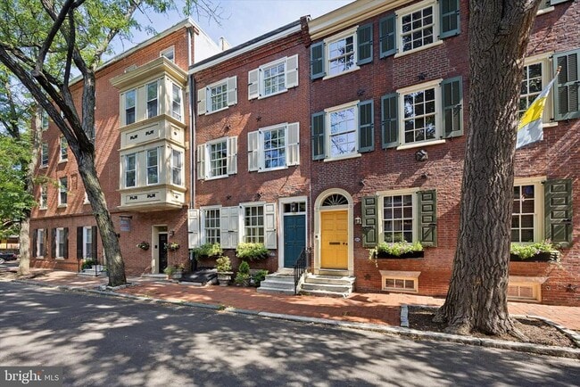 Building Photo - 535 Delancey St