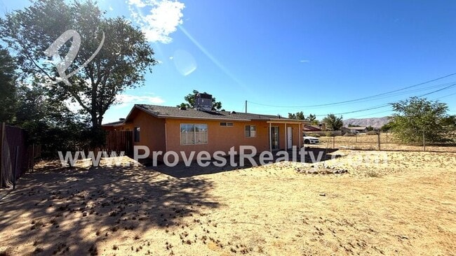 Building Photo - 12982 Mohawk Rd