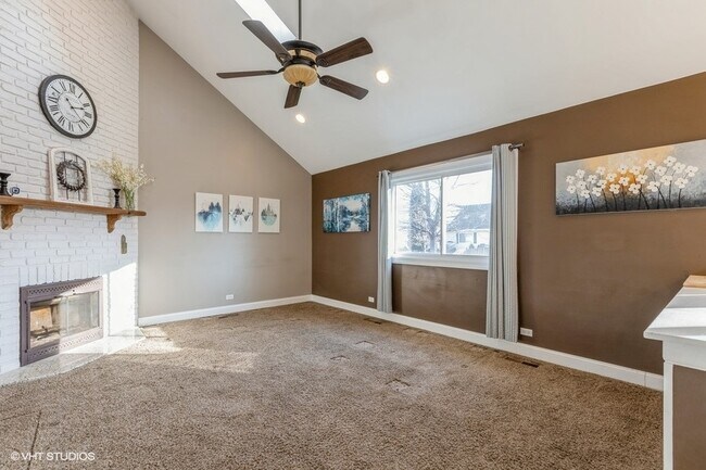Building Photo - 1304 Leawood Ct