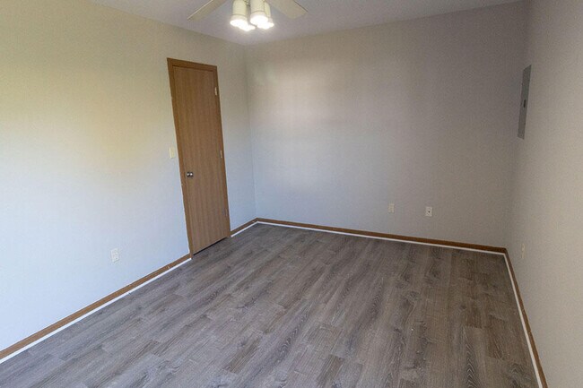 Building Photo - 1507 Native Dancer Ct