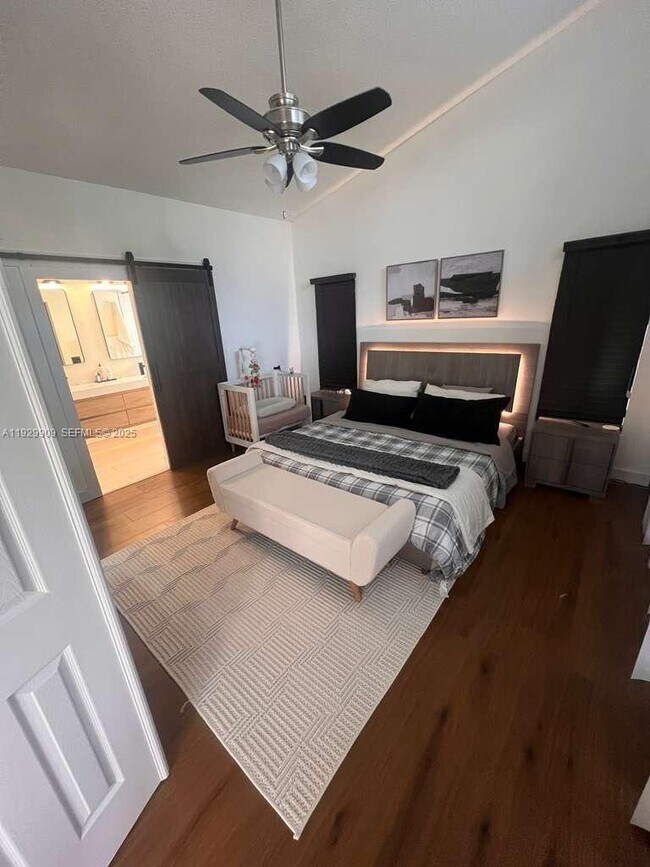 Building Photo - 2177 SW Olympic Club Terrace