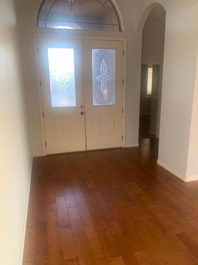 Building Photo - Beautifully Upgraded Single-Story Home with Pool in Coventry at Anthem!